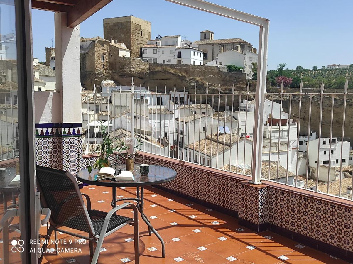 Casa De Las Lanzas Setenil De Las Bodegas Exterior foto